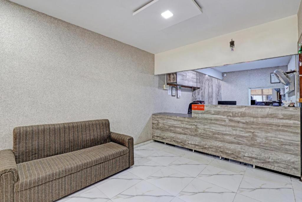 Hotel Mayura, Ankleshwar Exterior photo