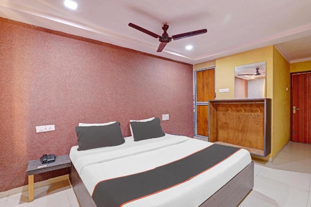 Hotel Mayura, Ankleshwar Exterior photo