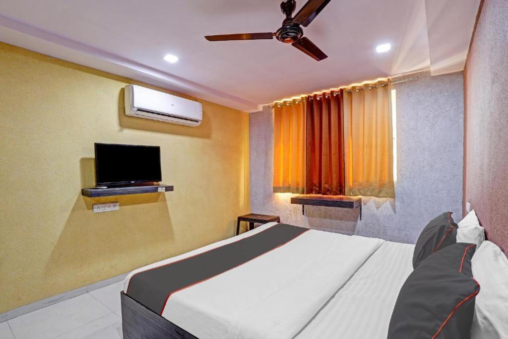 Hotel Mayura, Ankleshwar Exterior photo